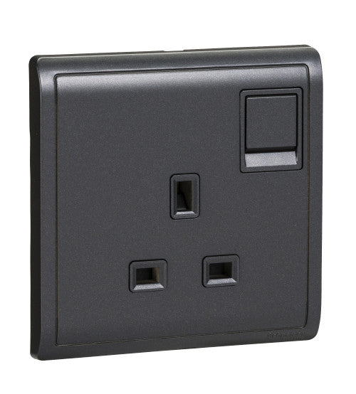 مقبس كهربائي 13A بمفتاح وتأريض مزدوج Schneider Electric E8215D_MB، 13A